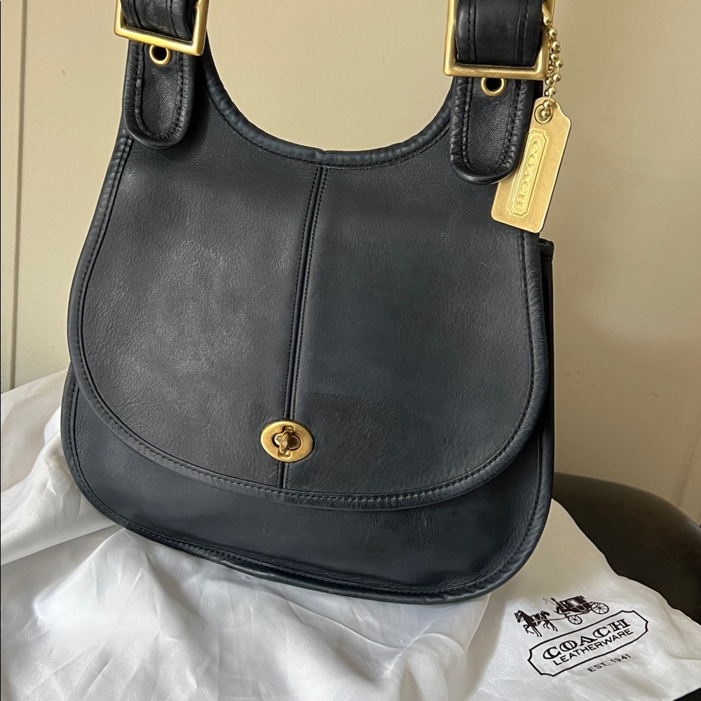 PRICE FIRM! RARE NAVY Vintage COACH Leather Crescent Saddle Bag (pre-serial no.) - Picture 5 of 16